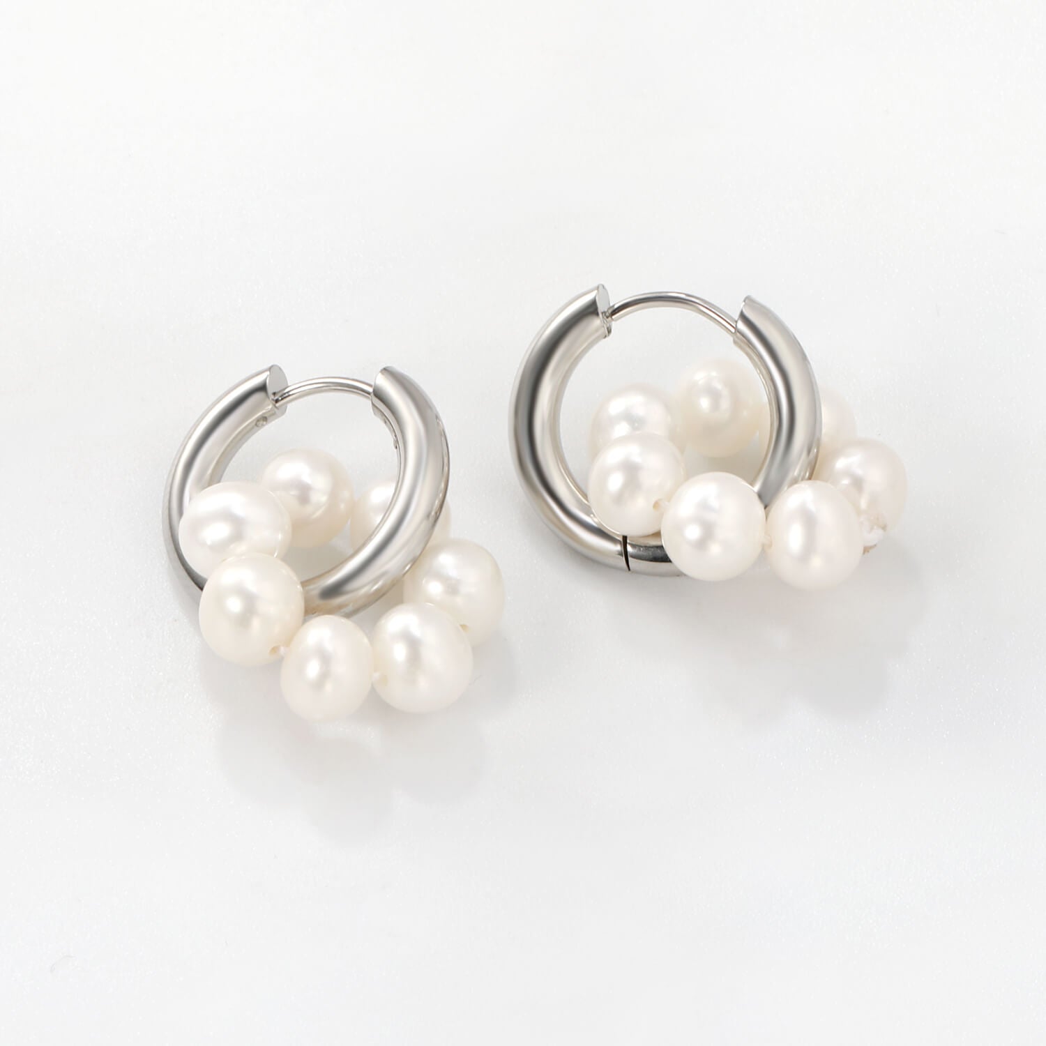 Aqua Circle vergoldete perlenohrringe