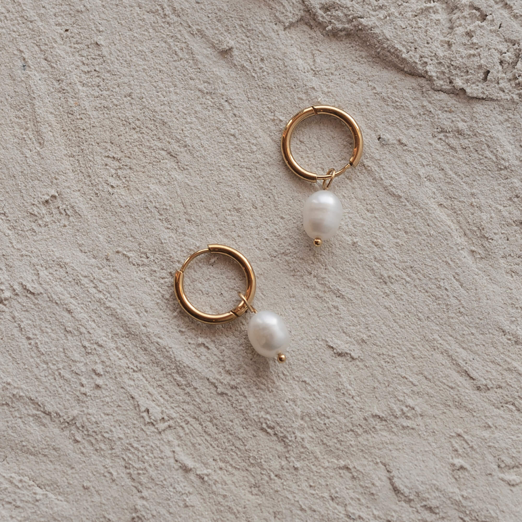 madowwn helmikorvakorut