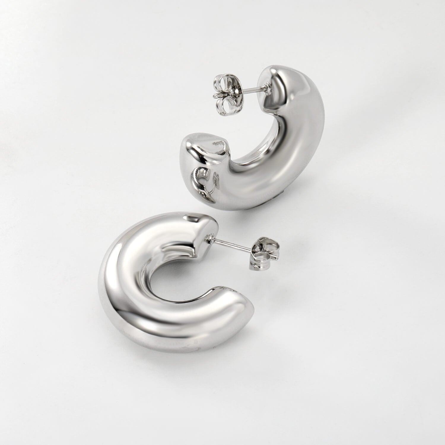 Hypoallergiset ruostumattomasta teräksestä valmistetut chunku korvakorut