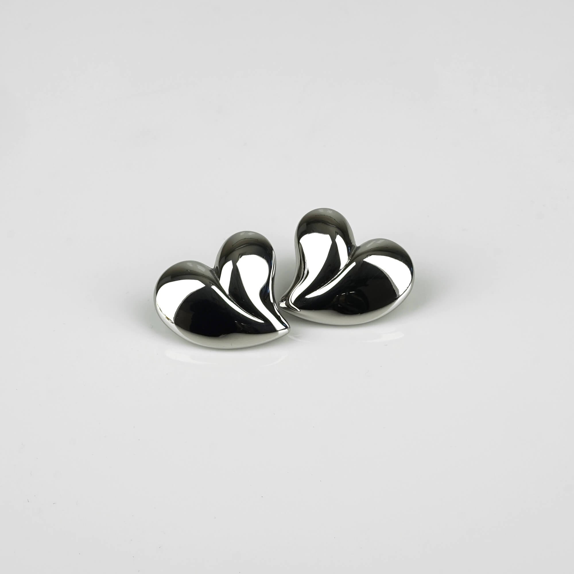 Heart waterproof earrings