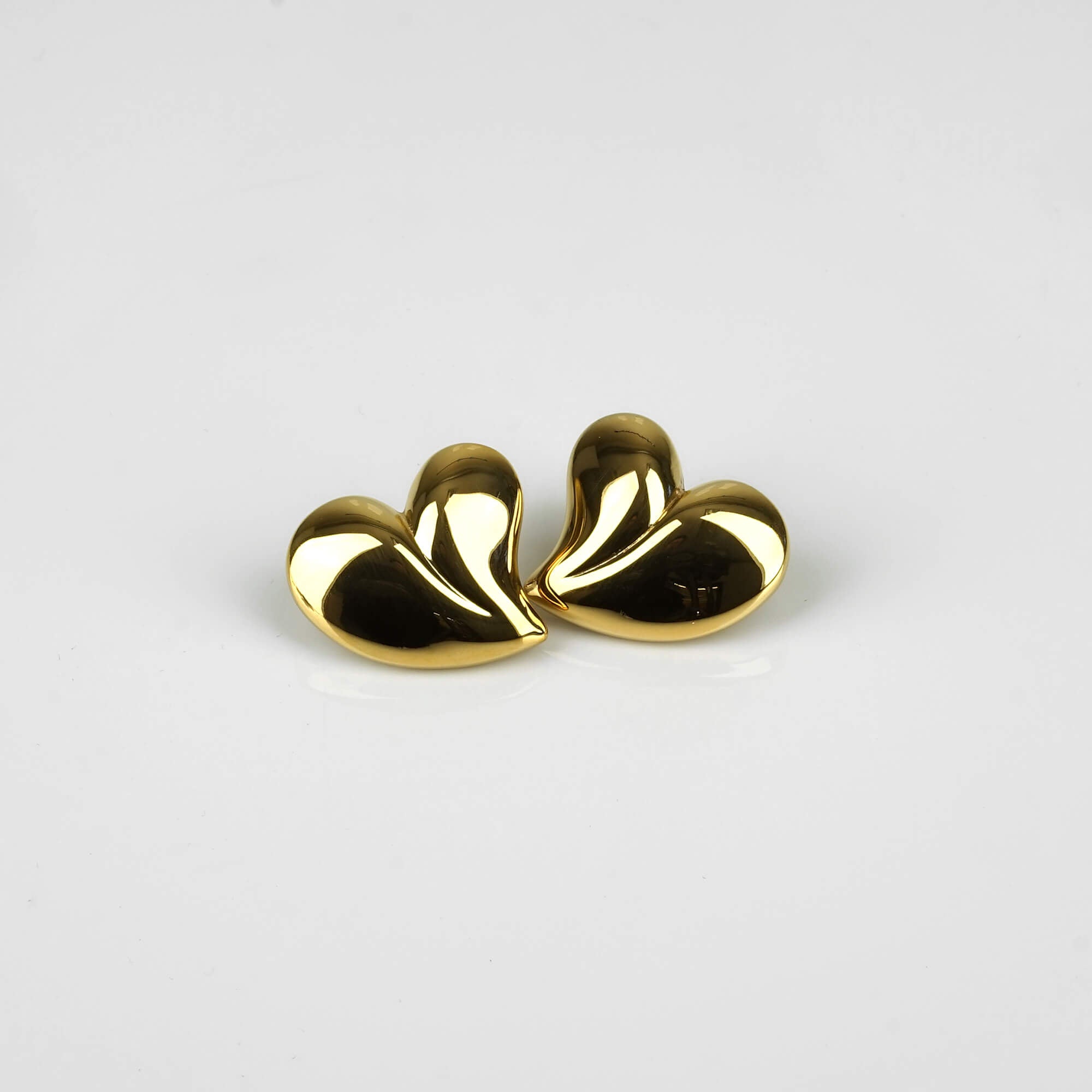 Heart waterproof earrings