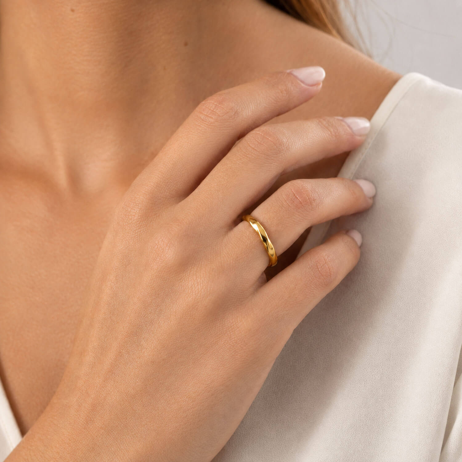 Twist waterproof gold-plated ring